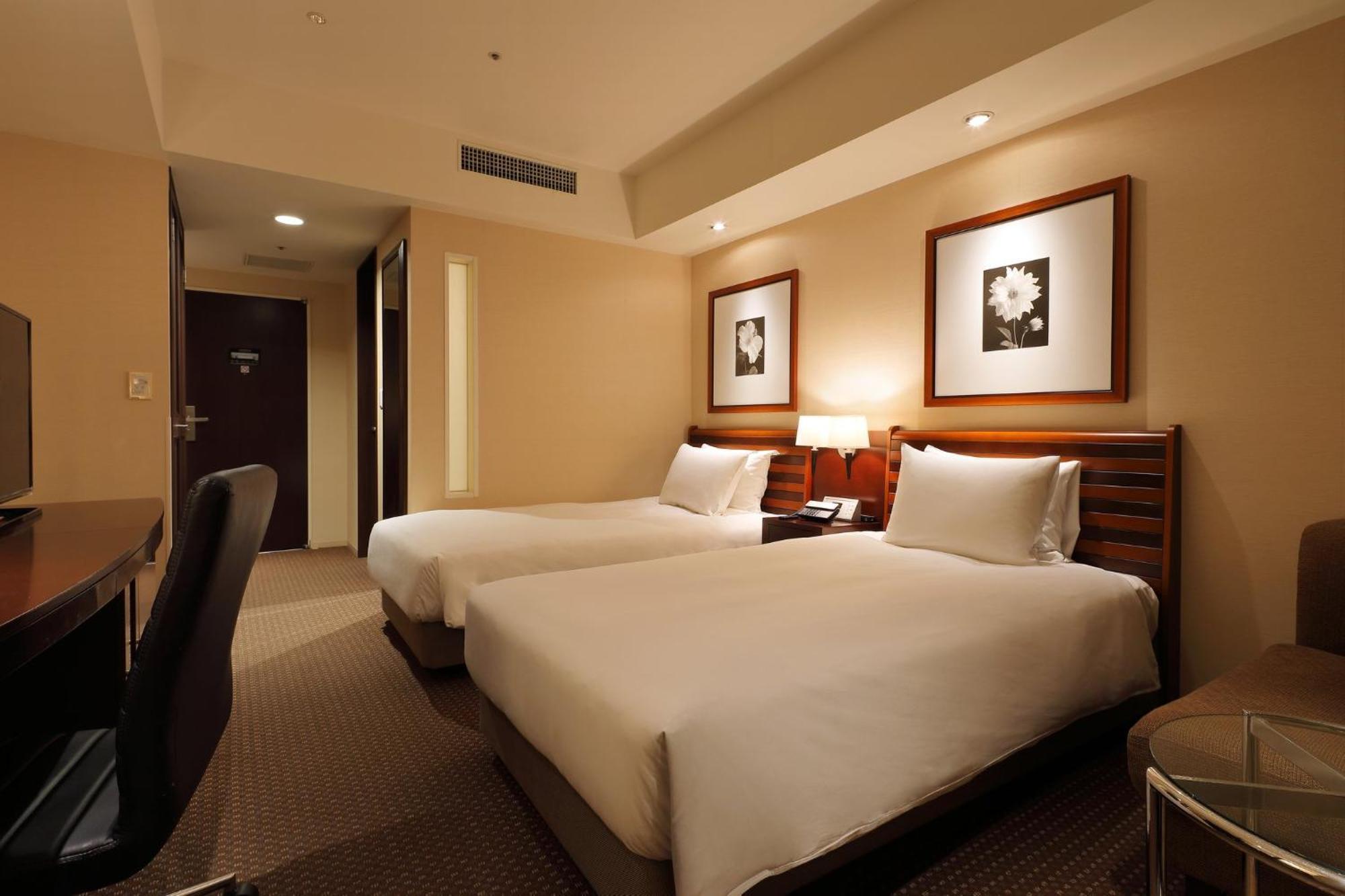 Ana Crowne Plaza Okayama By Ihg Exterior foto