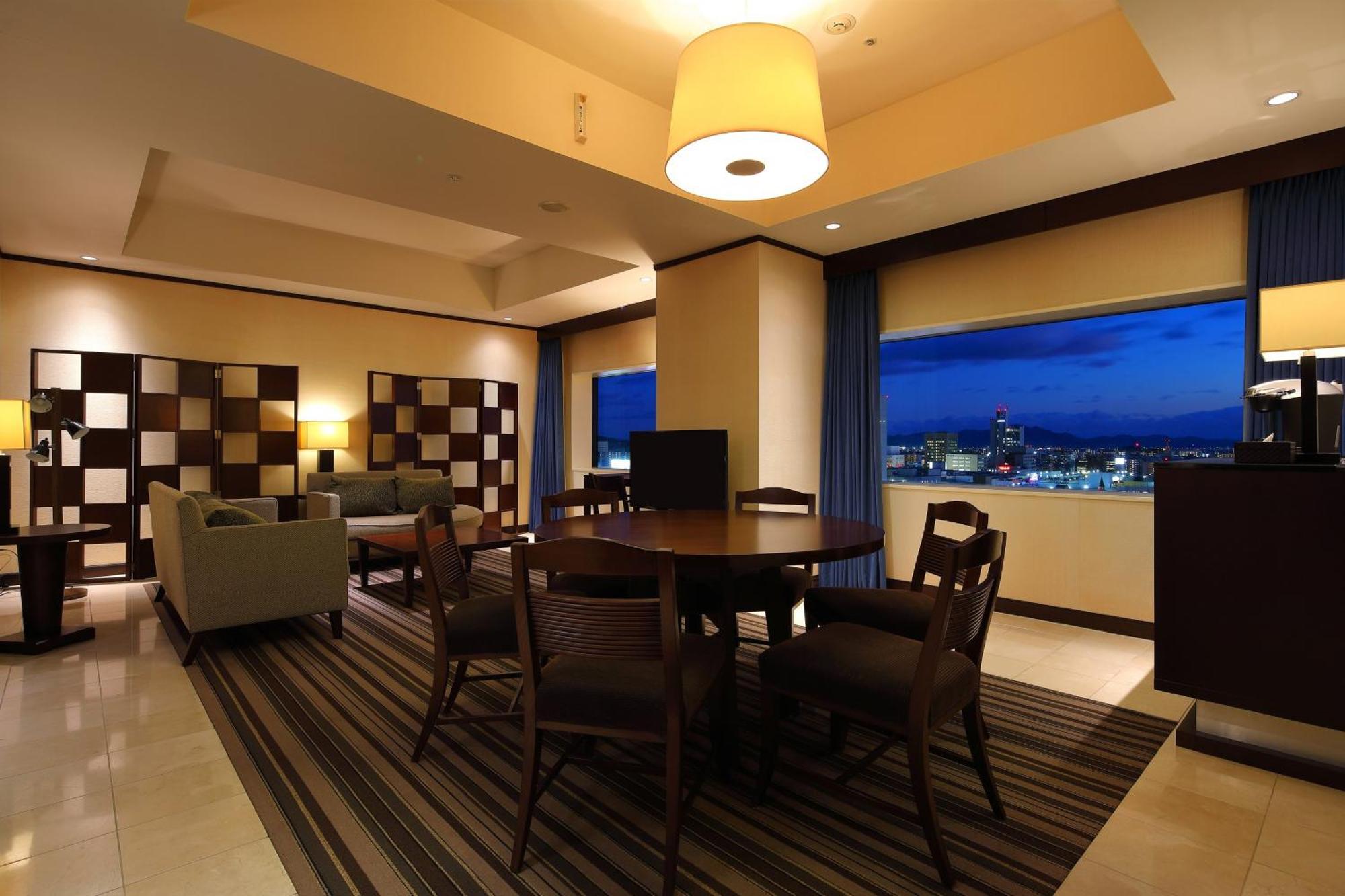 Ana Crowne Plaza Okayama By Ihg Exterior foto